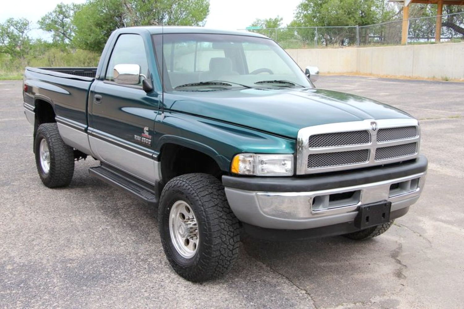 dodge ram 2500 1995 1B7KF26C1SS326790 image dodge ram 2500 1995 1B7KF26C1SS326790 image